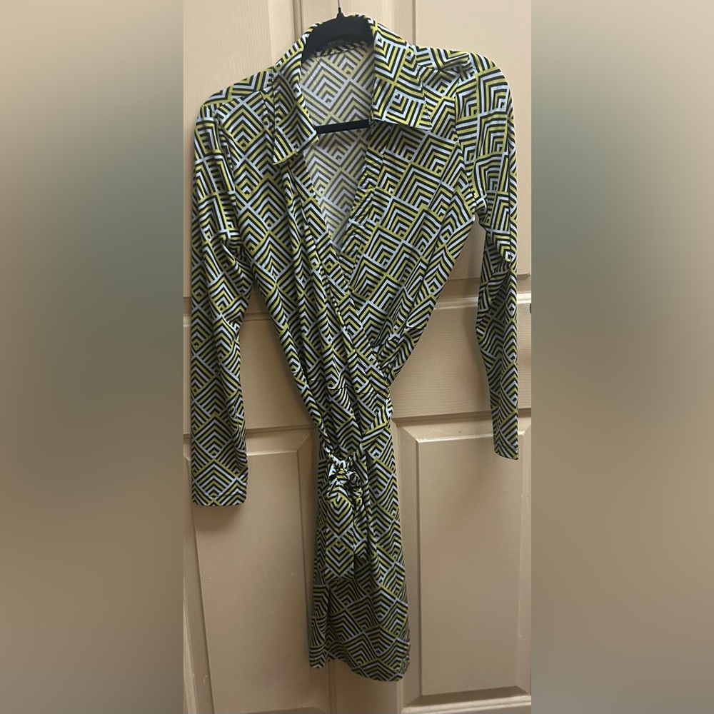 Vertigo Chevron Patterned Dress - image 1